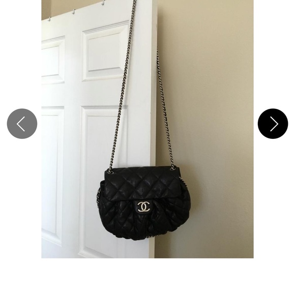 100% Authentic Chanel Chain Around Bag - Picture 7 of 13